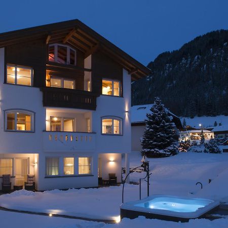 Apartments Antines Selva di Val Gardena Phòng bức ảnh