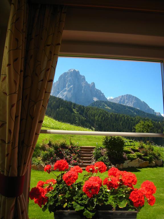 Apartments Antines Selva di Val Gardena Ngoại thất bức ảnh