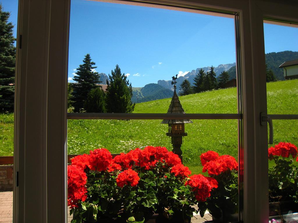 Apartments Antines Selva di Val Gardena Ngoại thất bức ảnh