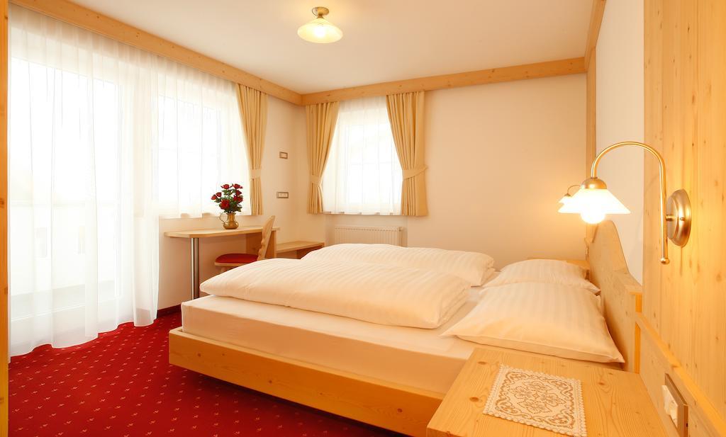 Apartments Antines Selva di Val Gardena Phòng bức ảnh