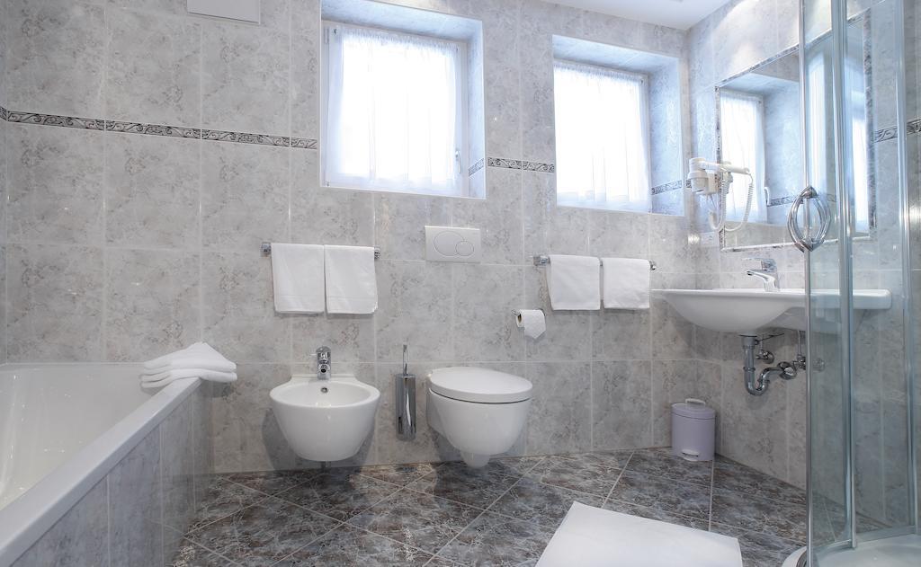 Apartments Antines Selva di Val Gardena Phòng bức ảnh