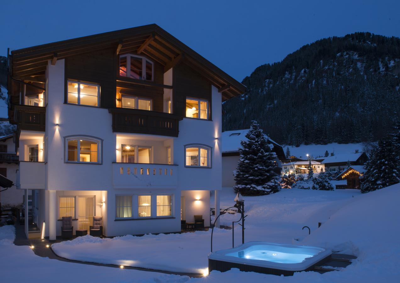 Apartments Antines Selva di Val Gardena Phòng bức ảnh